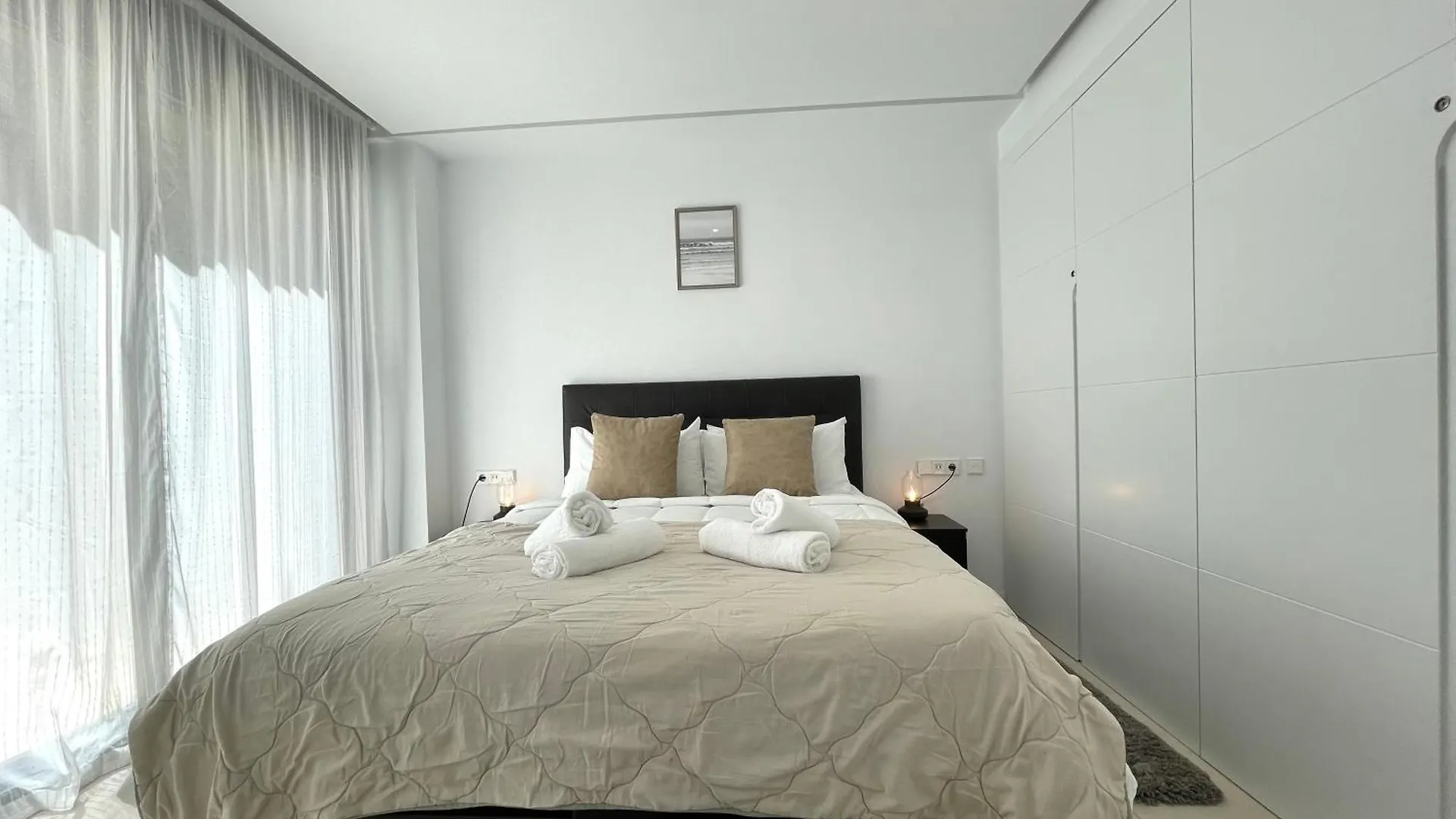 Modern 3 Bedroom Apartment 300 Meters To The Beach Fuengirola 0*,