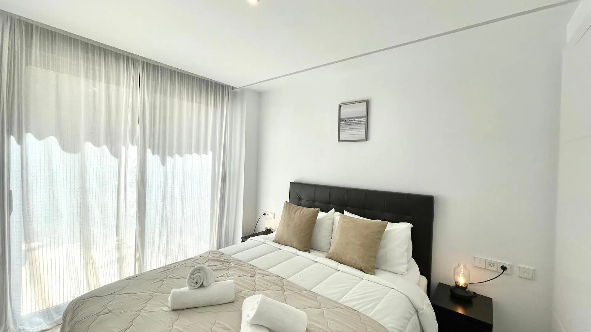 Modern 3 Bedroom Apartment 300 Meters To The Beach Fuengirola
